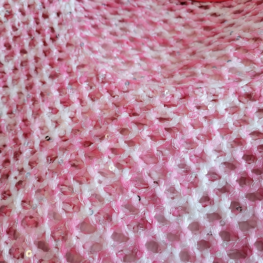 Beautiful Vintage Crochet Knit Sweater w/sparkles Size Small loose fit top - Picture 7 of 8
